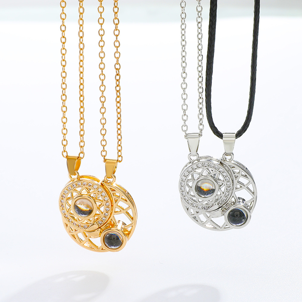 Magnetic Couple Matching Necklaces - Collar magnético a juego para parejas,