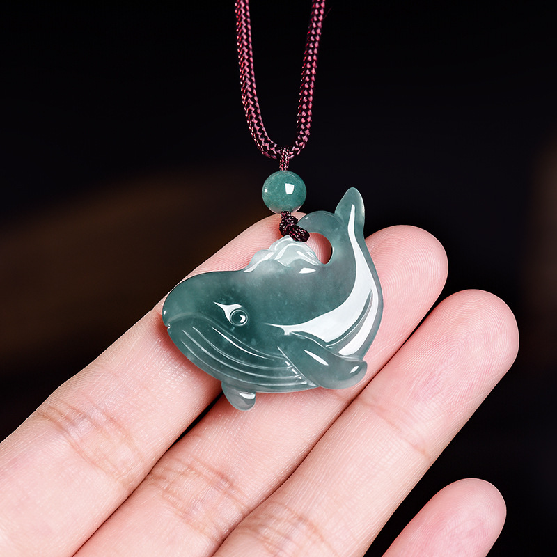 Necklaces - Collar con Colgante de Ballena de