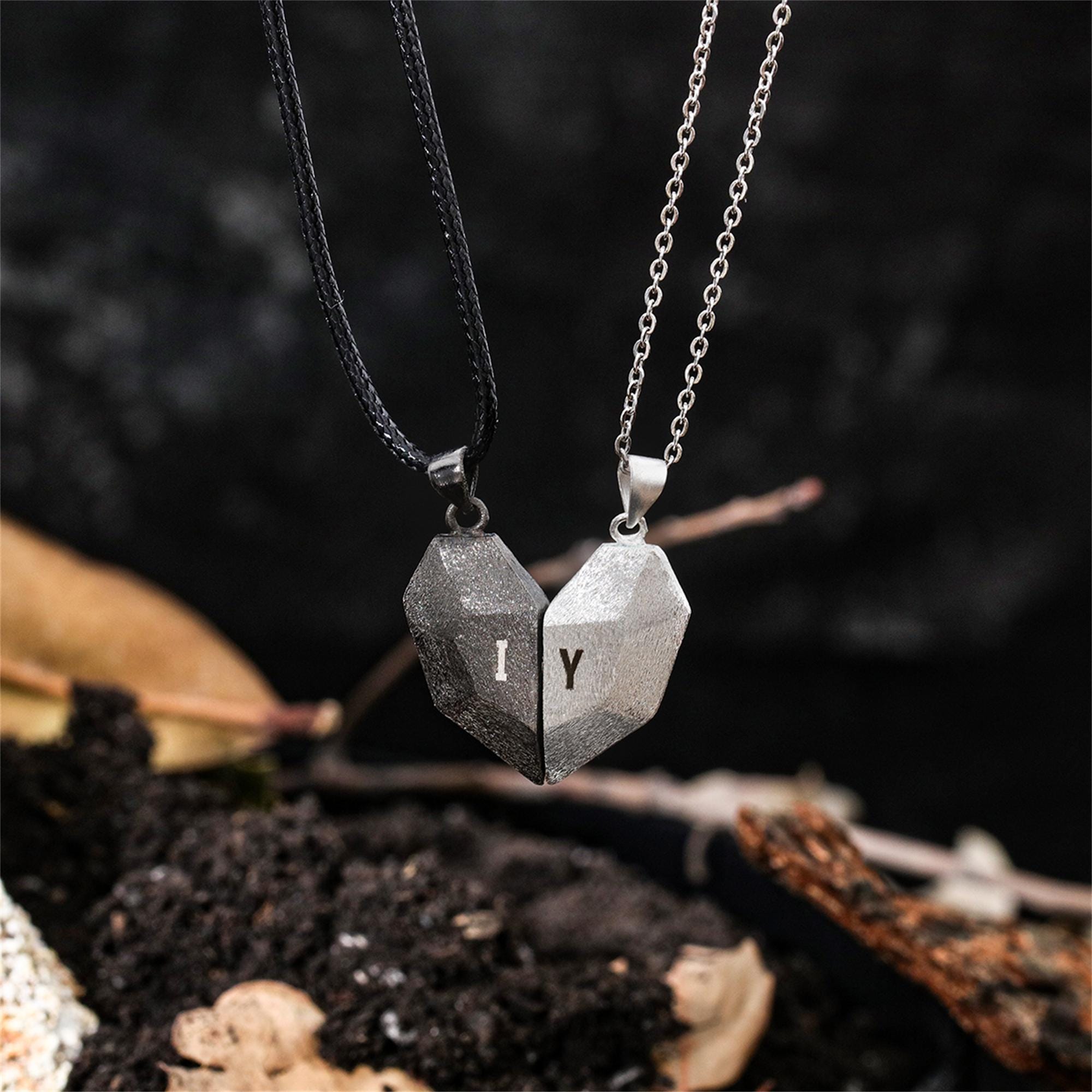 Magnetic Couple Matching Necklaces - Conjunto de collares magnéticos de corazón