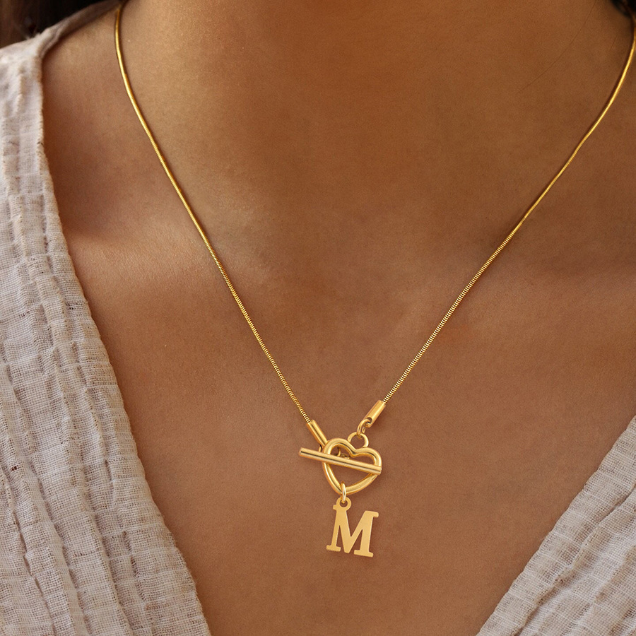Initial Letter Necklace 18K Gold - Collar con Colgante de Corazón con