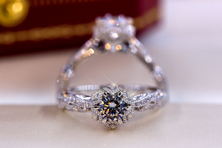 Anillo de plata de ley S925 co - Moissanite Engagement Ring 1 Carat reseña y precio