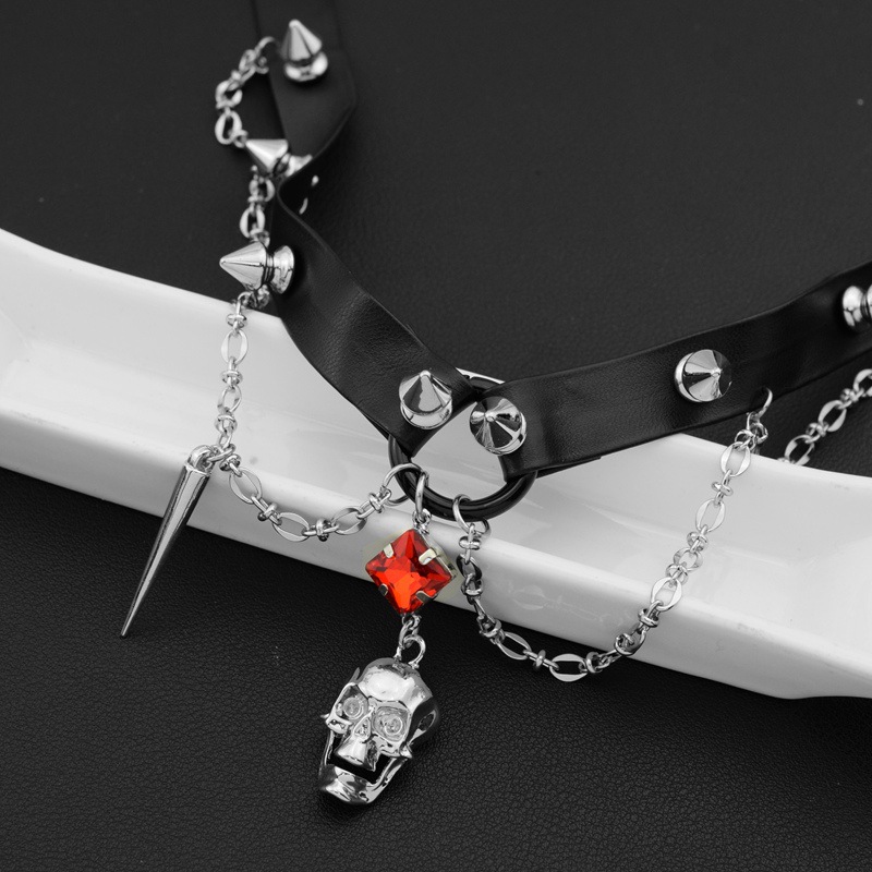 Gargantilla de cuero con calav - Goth Punk Spike Choker reseña y precio
