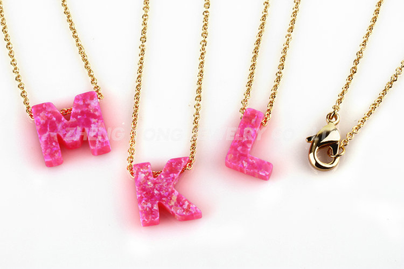 Collar con colgante de letra i - Initial Letter Necklace 18K Gold reseña y precio