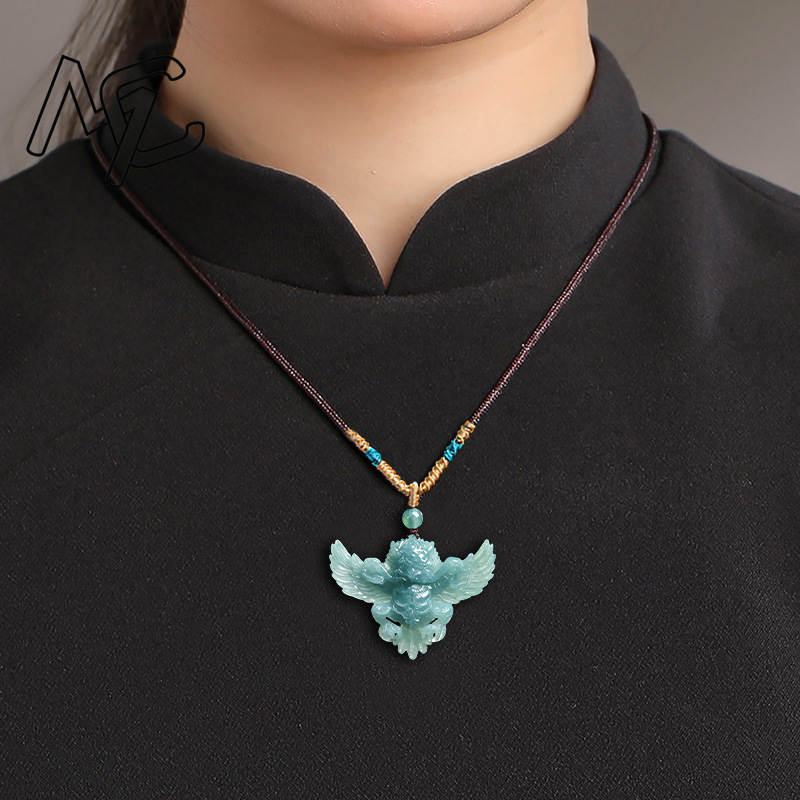 Colgante de Jade Esmeralda Nat - Necklaces reseña y precio