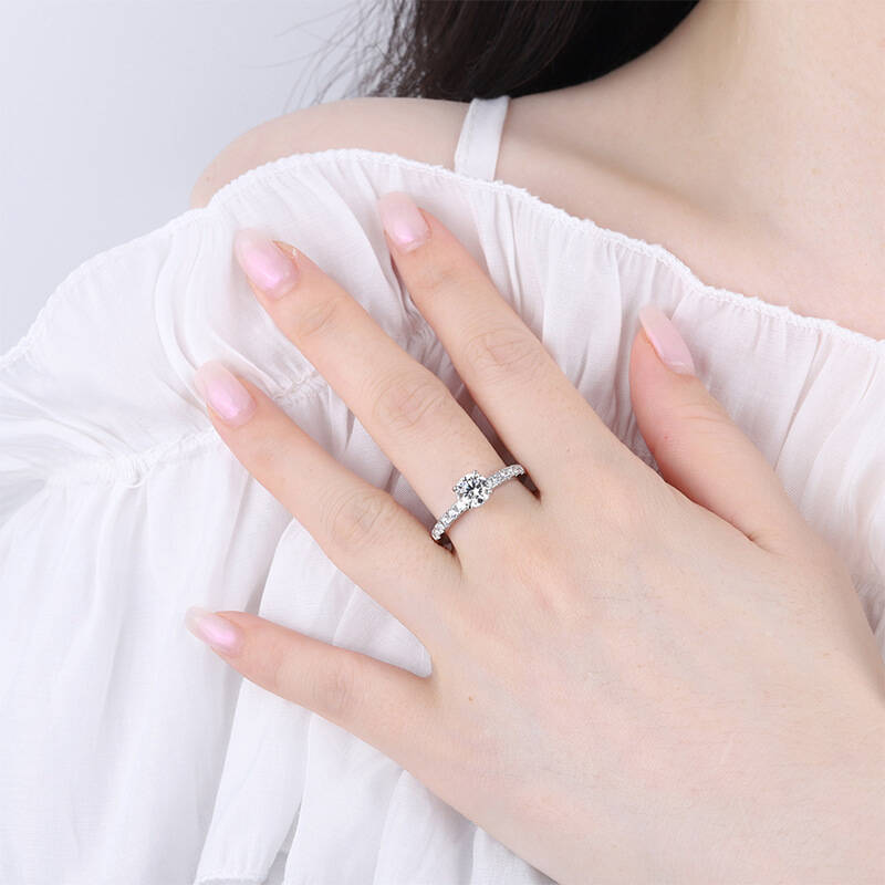 Anillo Clásico de Moissanita A - Moissanite Engagement Ring 1 Carat reseña y precio