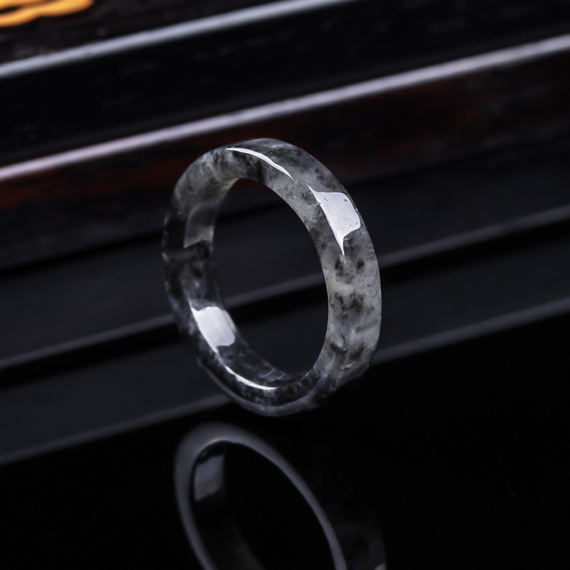 Anillo de jadeíta negra birman - Rings reseña y precio